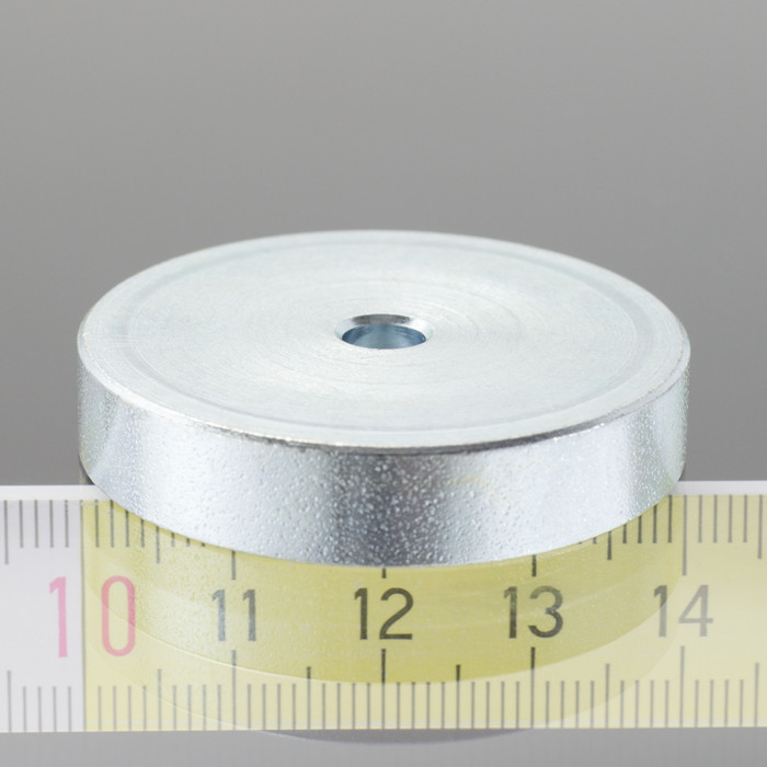 Soczewka magnetyczna śr.40 wysokość 8 mm z otworem na śruby z łbem stożkowym o śr. 5,4