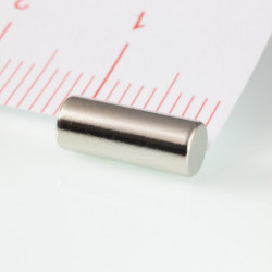 Magnes neodymowy – walec śr.4x10 N 80 °C, VMM8-N45